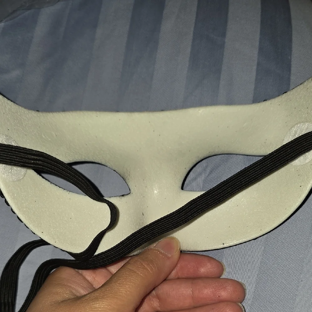 Elegant Black Masquerade Mask